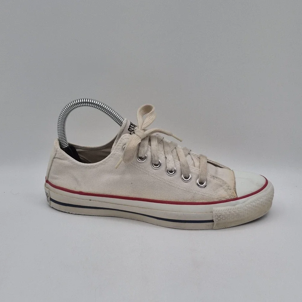 VINTAGE Converse All Star Shoes Mens Size 5‎ Off White Low Top Made in USA 90s